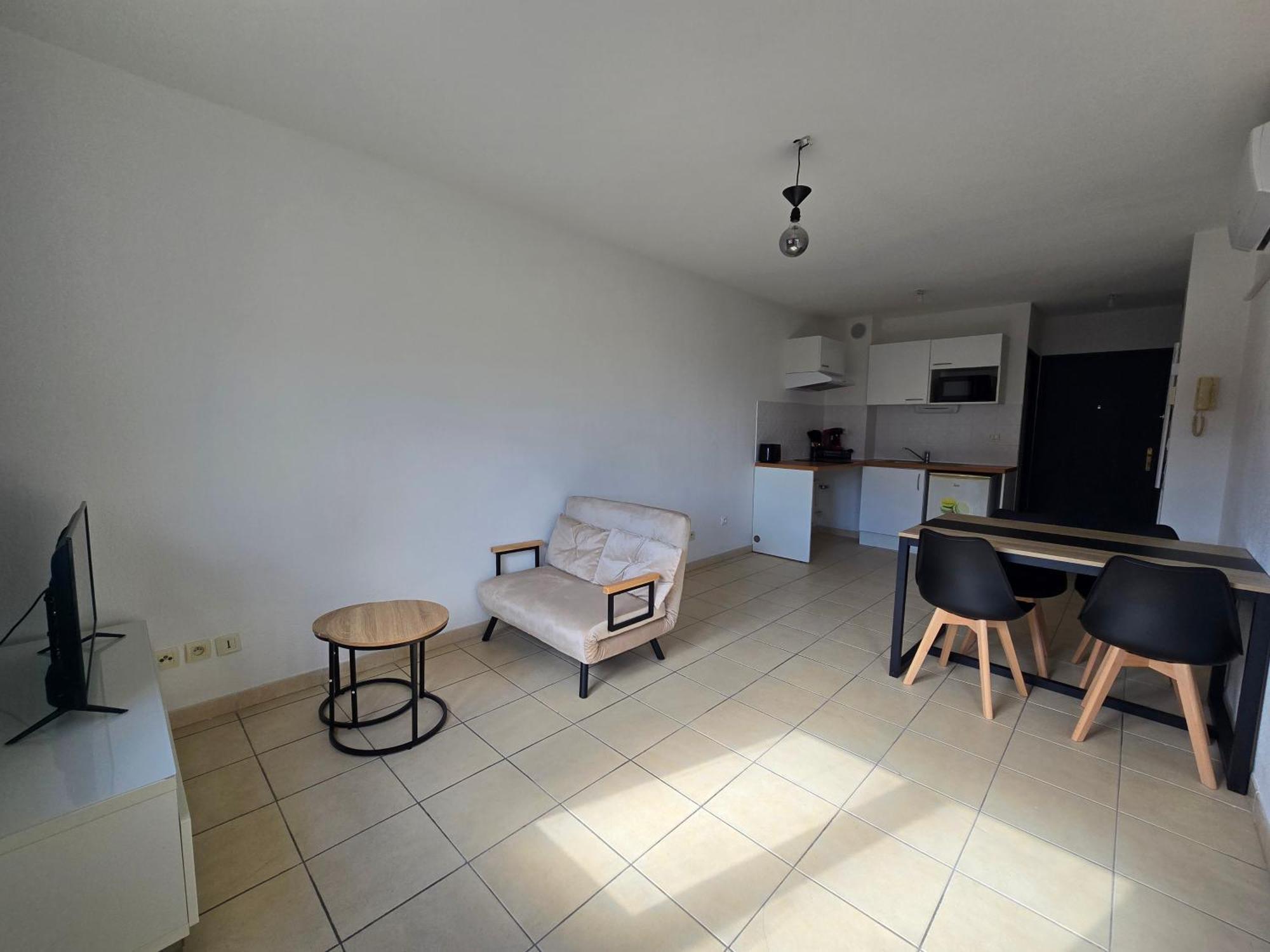 Appartement Dans Residence Avec Piscine Agde Εξωτερικό φωτογραφία